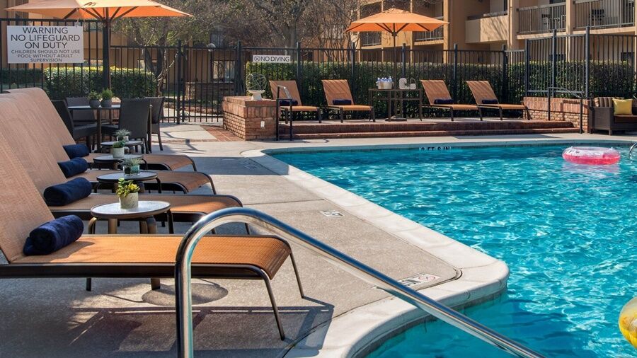 Courtyard Dallas Addison Midway Exteriér fotografie